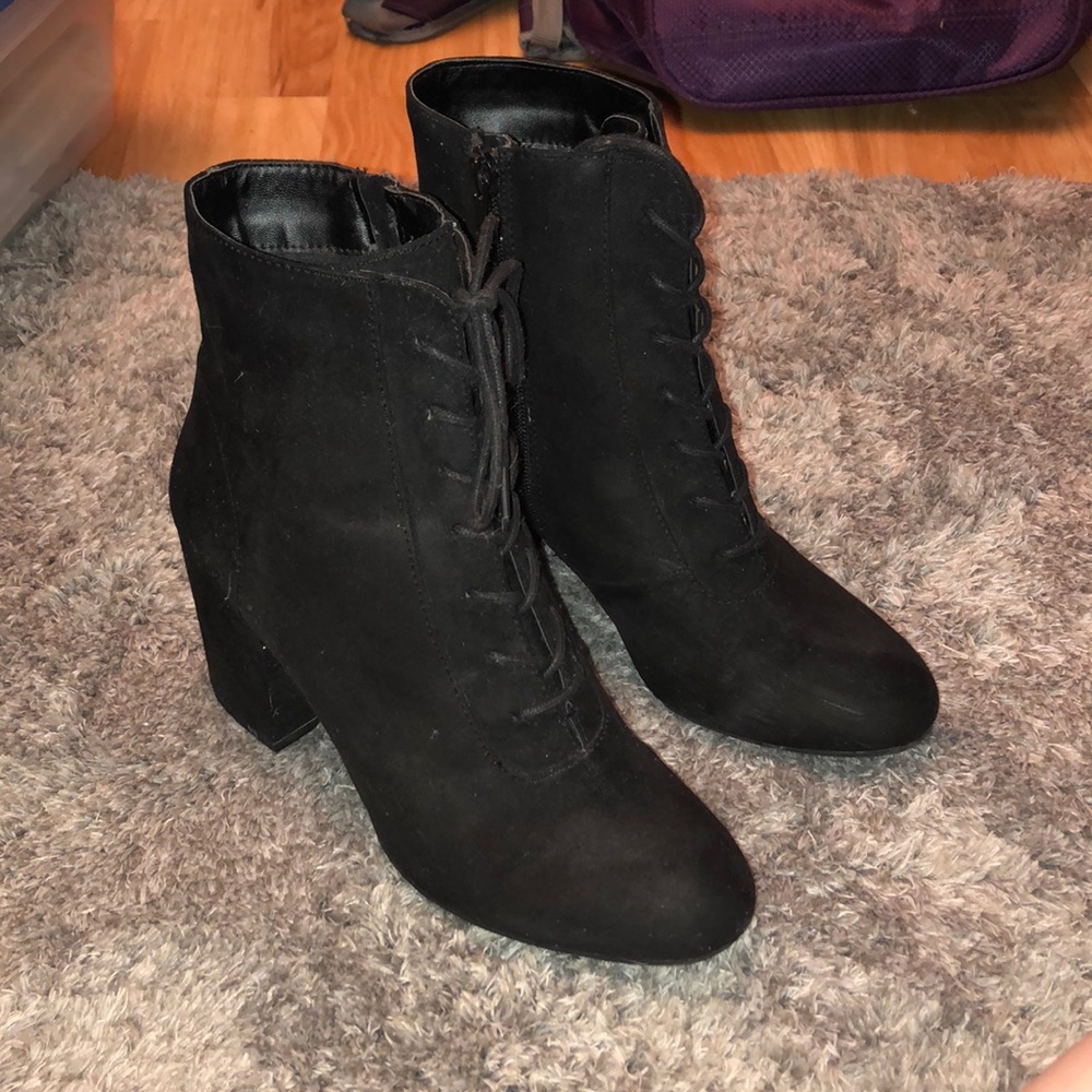 Black lace up heeled boots